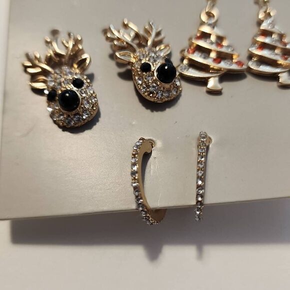 Hildie & jo Holiday Set of 3 Pairs of Earrings Goldstone NWT - Picture 5 of 7